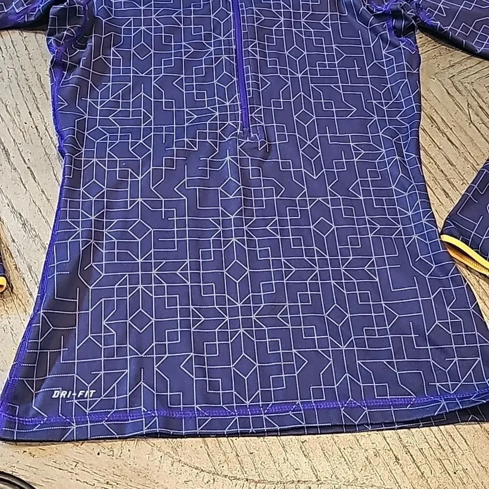 Purple geo long sleeve pullover Nike size S